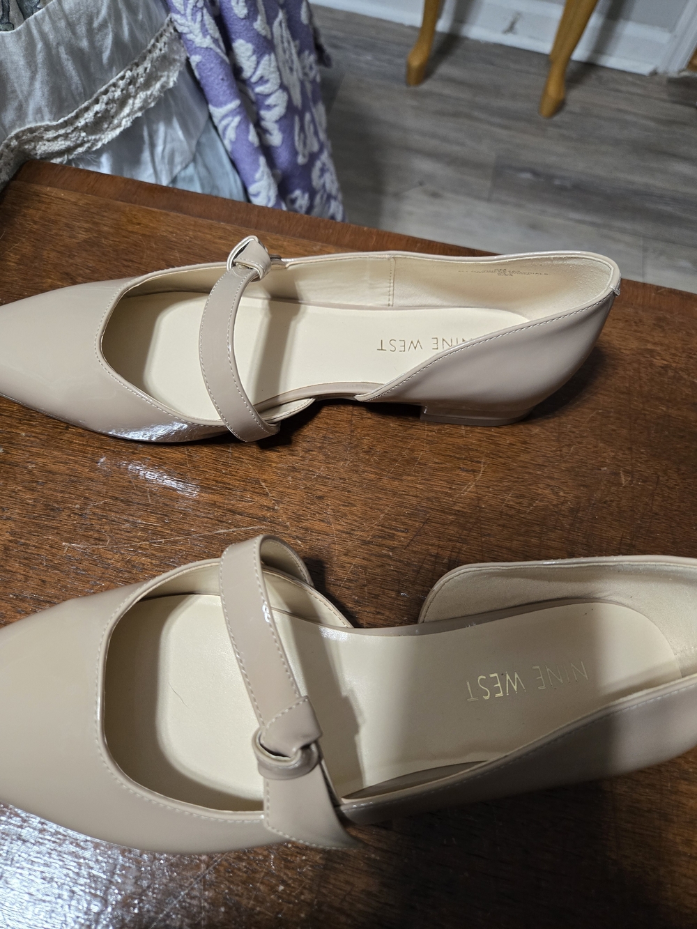 Nine West Women's Nude Patent Pointed-Toe Mary Jane Flats - Picture 2 of 4